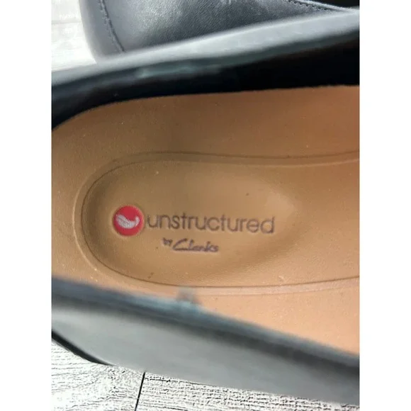 Women's Black Leather Slip-On Penny Loafers - Picture 10 of 13